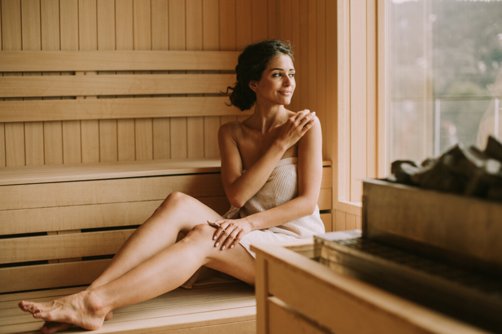 Frau in Sauna