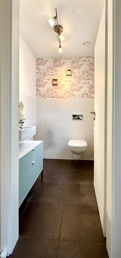 Badezimmer Vintage Tapete pastell